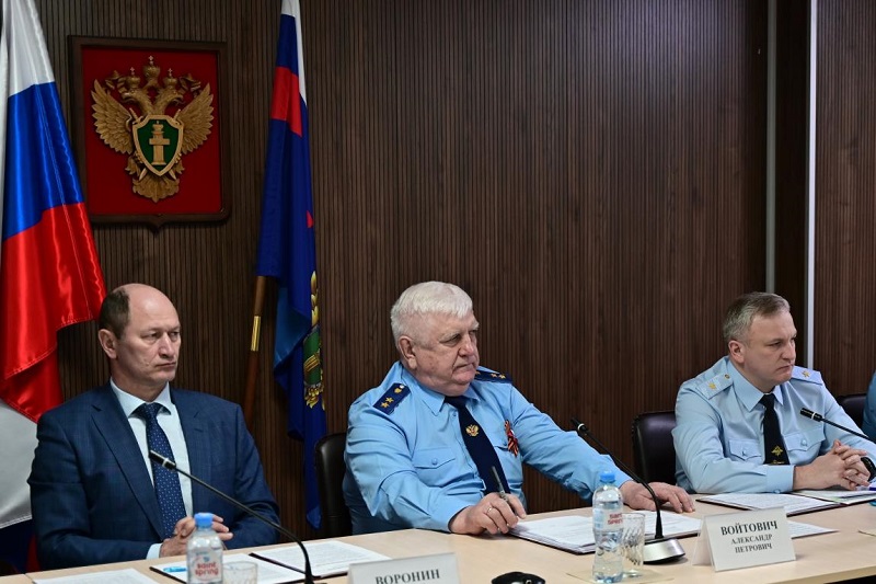 Прокуратура Брянской области: от Войтовича к Мосину через Голованчикова
