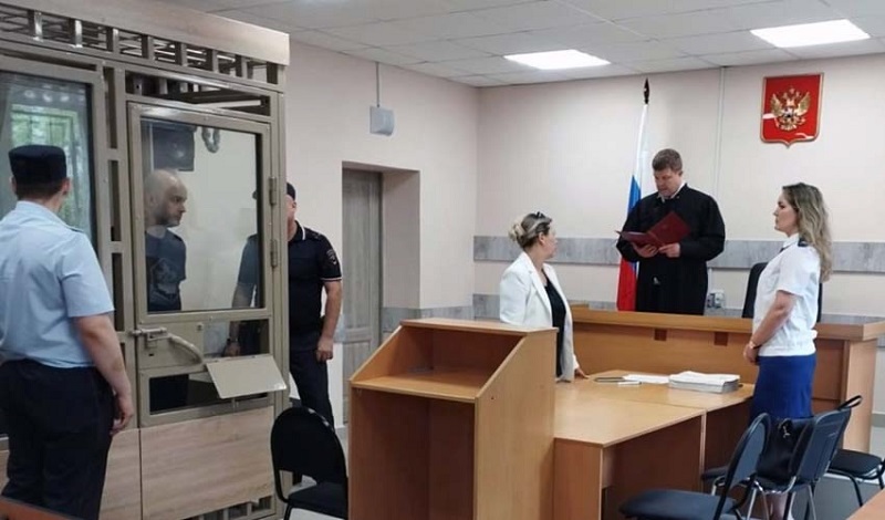 Брянский суд отправил в колонию московского обнальщика-«миллиардера»