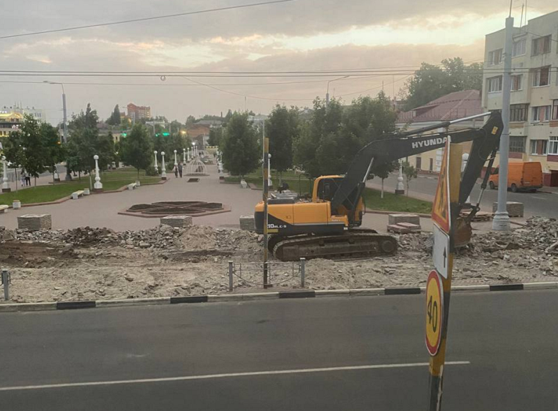 Улица Горького в «окне Овертона»: всё, что врали брянские СМИ и блогеры о циничной ликвидации могилы Игната Фокина, оказалось правдой