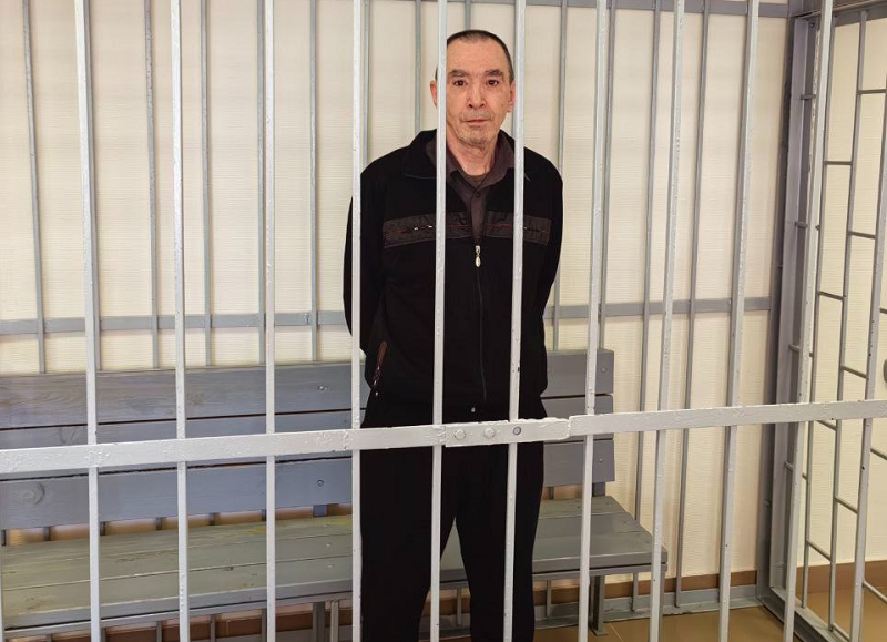 Брянский суд отправил в колонию киллера, не дострелившего «заказ» 27 лет назад