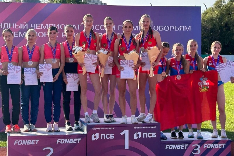 Брянские легкоатлетки завоевали золотые медали в неолимпийском эстафетном беге