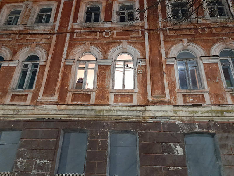 Последним жильцам дома Климова в Брянске положено три многокомнатных квартиры