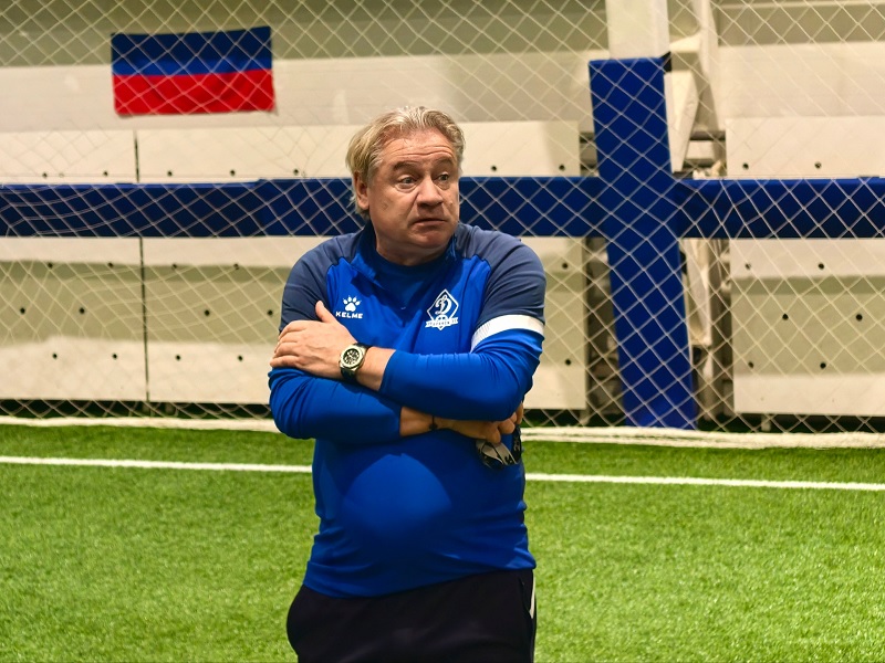 Главный тренер брянского «Динамо» заявил, что российский футбол отстаёт от Европы на полвека