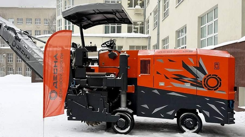 Брянская компания создаёт дрон-асфальтоукладчик. Первая российская дорожная фреза ей уже создана