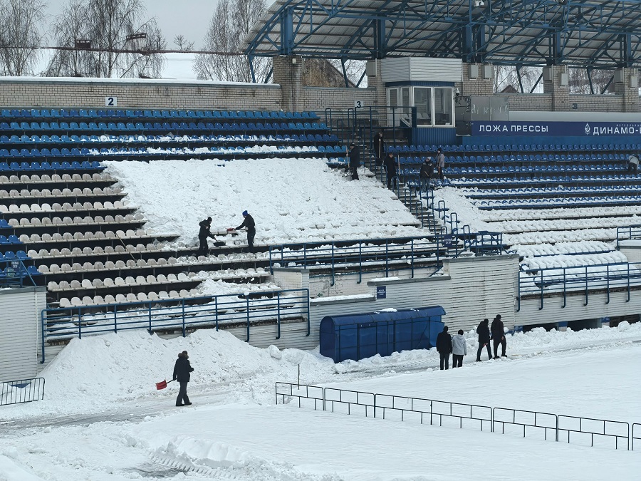 Прогрев к сезону начался на брянском стадионе «Динамо»