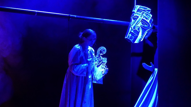 Донецкий и Ульяновский театры кукол поставили в Брянске «Шахтёрскую дочь»