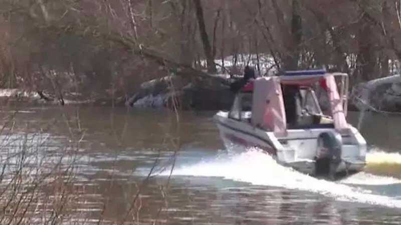 Поиск брянского школьника, утонувшего 20 января, продолжается и после схода льда