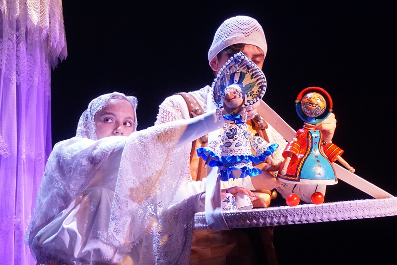 «Привези ты мне, батюшка, цветочек аленький»: брянские кукольники анонсировали свою премьеру на СТВ