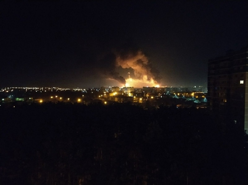 Украинские военные нанесли удар по жилым домам в Брянске. Взорваны два дома, есть пострадавшие