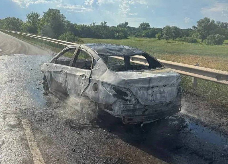 Девочка-подросток погибла при атаке БПЛА на гражданский автомобиль в Брянской области