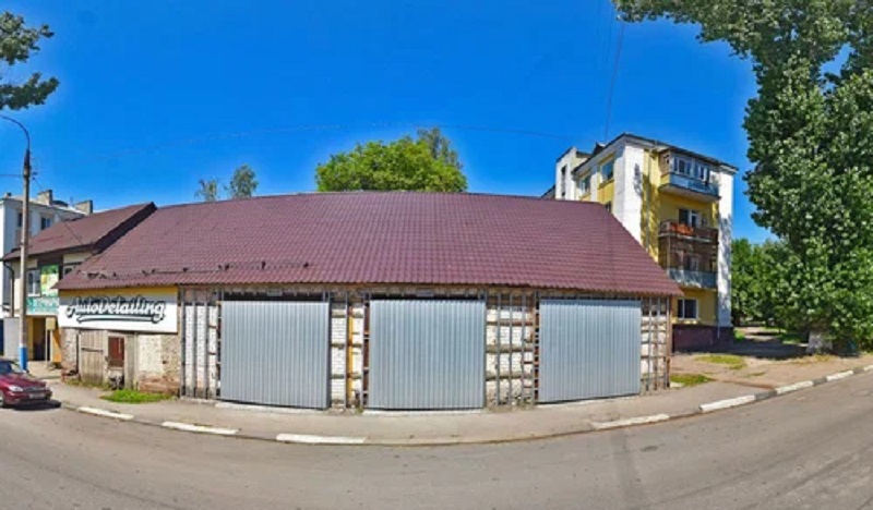 Бывшая кузница в Брянске продаётся под магазин
